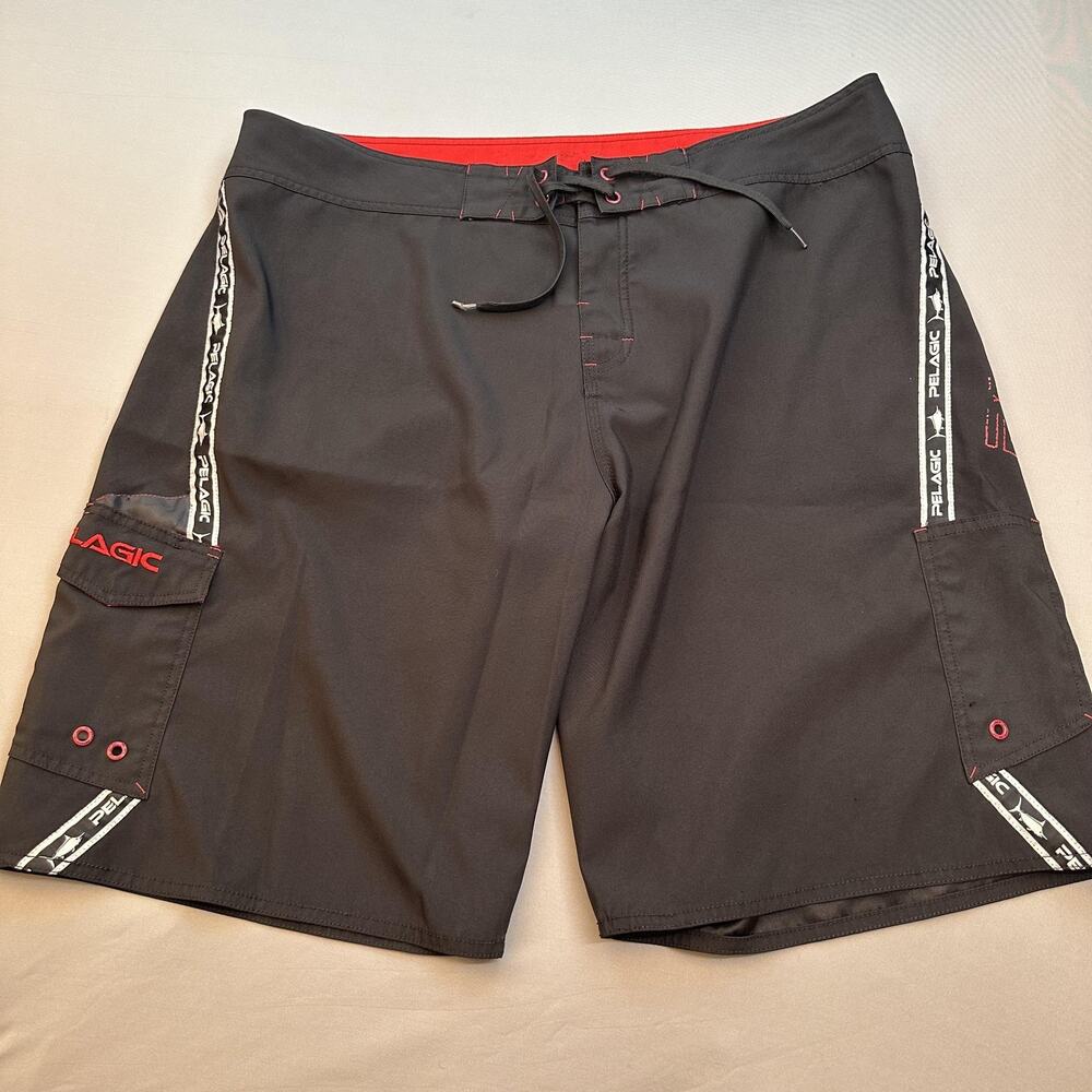 Pelagic Board Shorts Mens XL Black Red Swim Stretch Trunks Performance FIshing